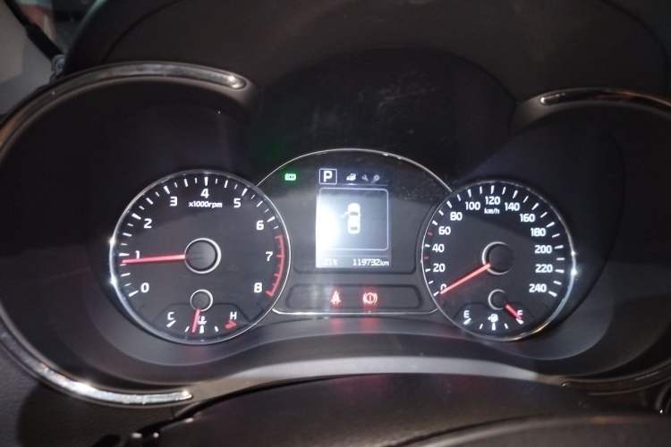 Used Kia K3 2016 1.6L Automatic GLS Instrument Cluster