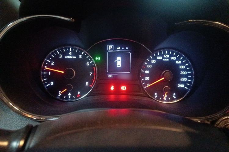 Used Kia K3 2016 1.6L Automatic GLS Instrument Cluster