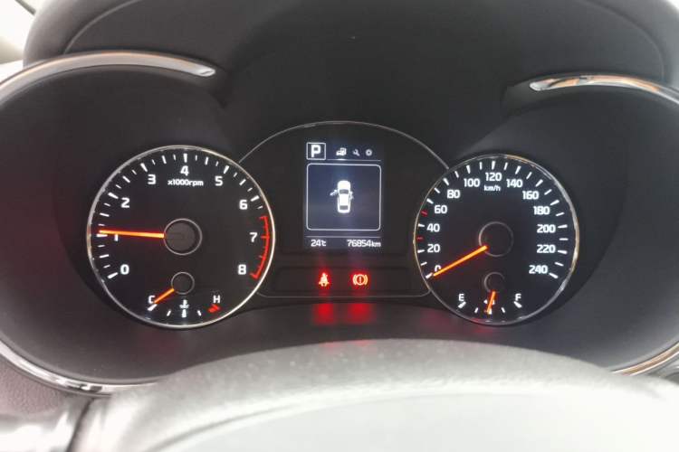 Used Kia K3 2016 1.6L Automatic GLS Instrument Cluster