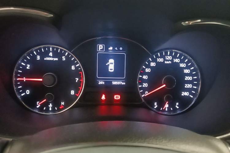 Used Kia K3 2016 1.6L Automatic with Sunroof Instrument Cluster