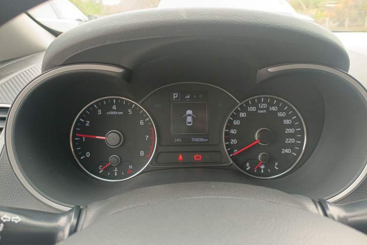 Used Kia K3 2016 1.6L Automatic with Sunroof Instrument Cluster
