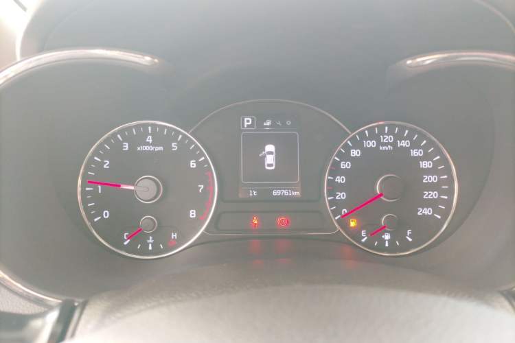 Used Kia K3 2016 1.6L Automatic GLS Instrument Cluster