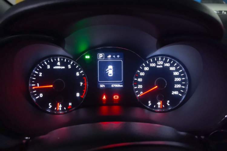 Used Kia K3 2016 1.6L Automatic GLS Instrument Cluster