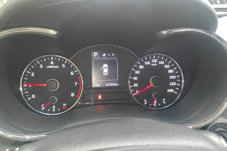 Used Kia K3 2016 1.6L Automatic GLS Instrument Cluster
