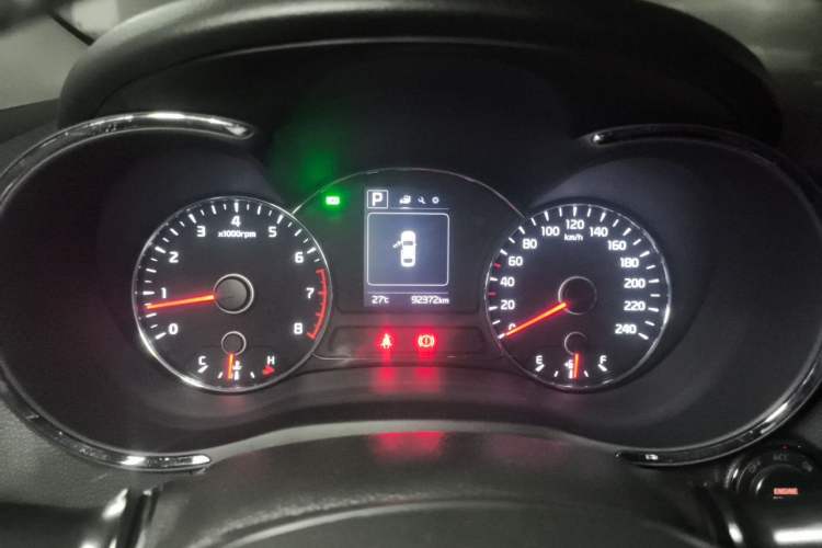 Used Kia K3 2016 1.6L Automatic DLX Instrument Cluster