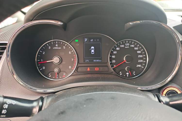 Used Kia K3 2016 1.6L Automatic GLS Instrument Cluster