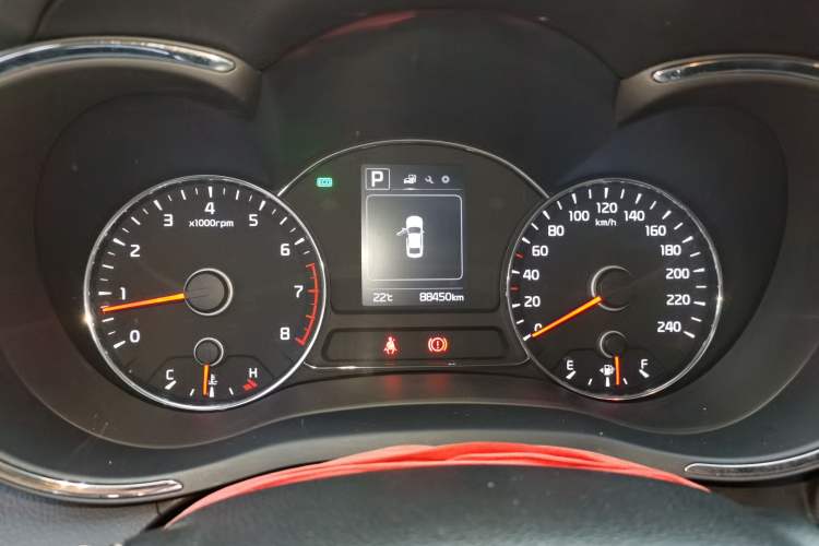 Used Kia K3 2016 1.6L Automatic GLS Instrument Cluster