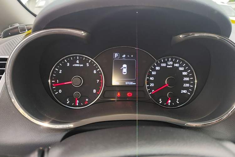 Used Kia K3 2016 1.6L Automatic GL Instrument Cluster