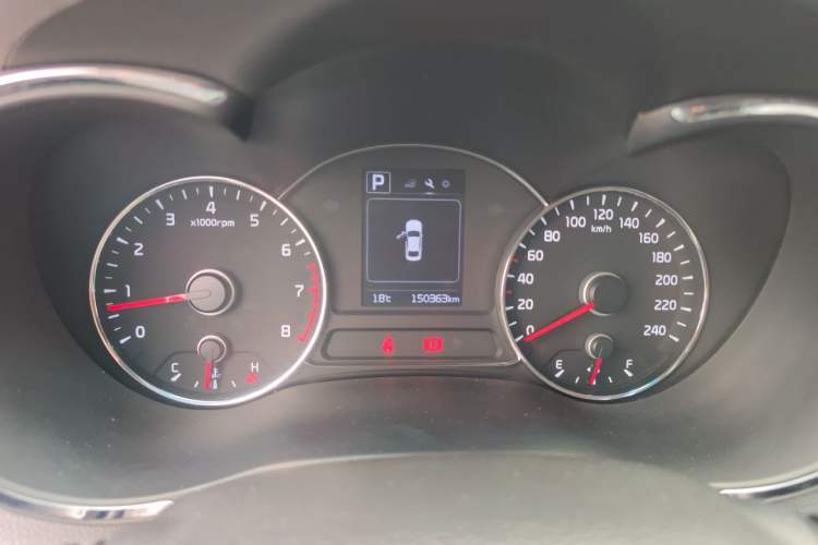Used Kia K3 2016 1.6L Automatic GLS Instrument Cluster