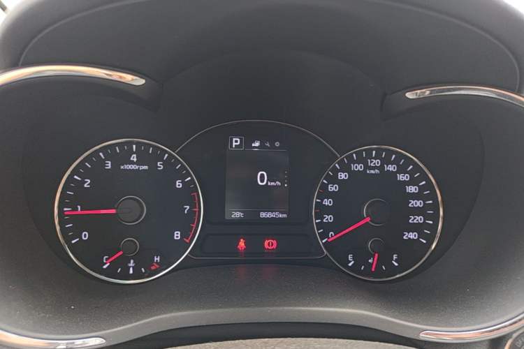 Used Kia K3 2016 1.6L Automatic GLS Instrument Cluster