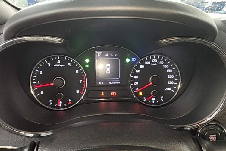Used Kia K3 2016 1.6L Automatic GLS Instrument Cluster