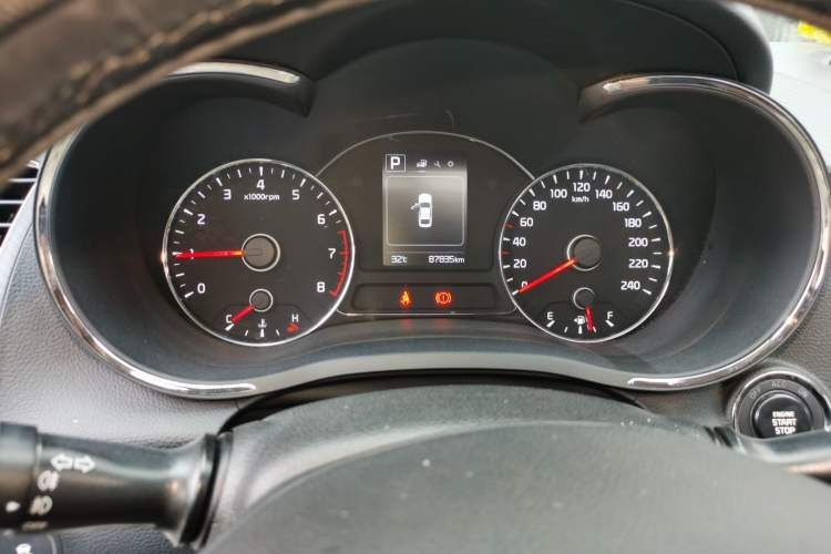 Used Kia K3 2016 1.6L Automatic GLS Instrument Cluster