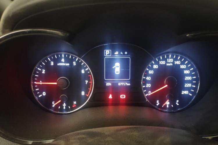 Used Kia K3 2016 1.6L Automatic Premium Instrument Cluster