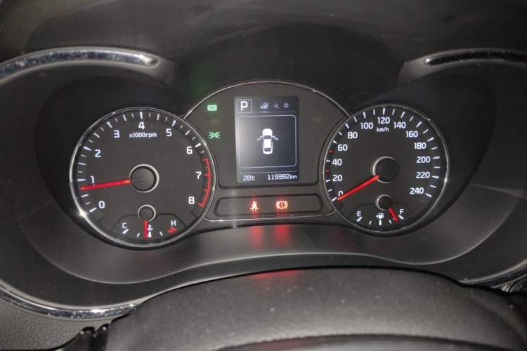 Used Kia K3 2016 1.6L Automatic GLS Instrument Cluster