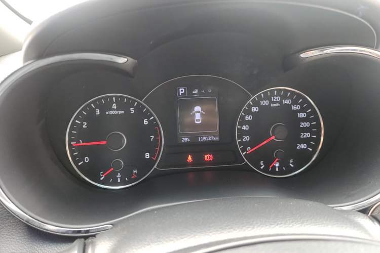 Used Kia K3 2016 1.6L Automatic GLS Instrument Cluster