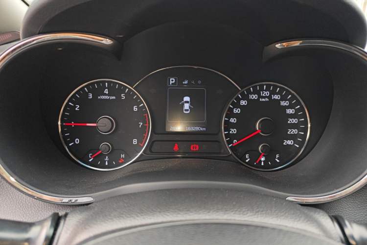 Used Kia K3 2016 1.6L Automatic GLS Instrument Cluster