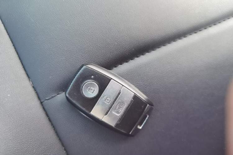 Used Kia K3 2016 1.6L Automatic GLS Interior 1