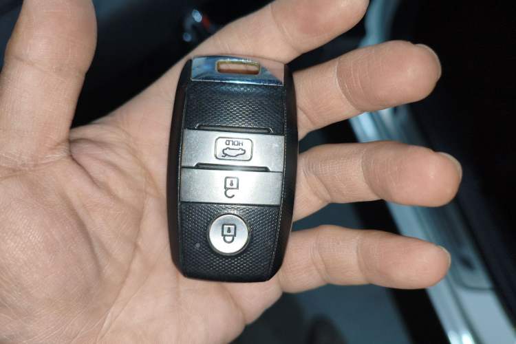 Used Kia K3 2016 1.6L Automatic DLX Interior 1