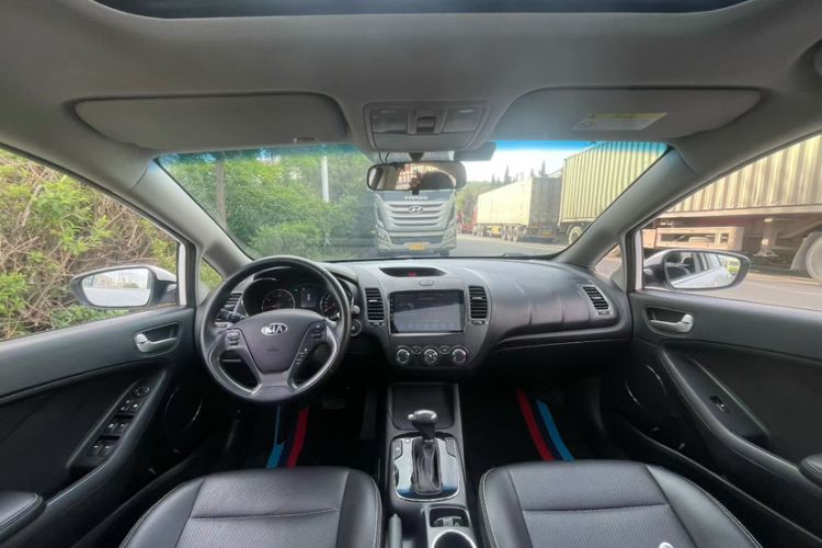 Used Kia K3 2016 1.6L Automatic GLS Interior 1