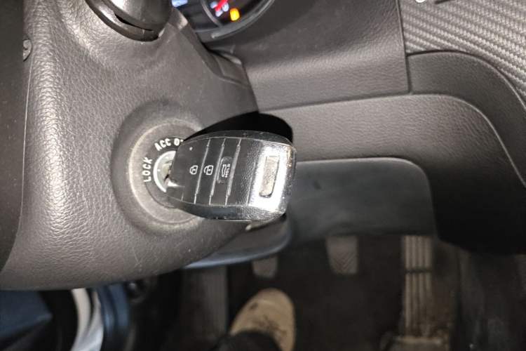 Used Kia K3 2016 1.6L Manual GL Interior 1
