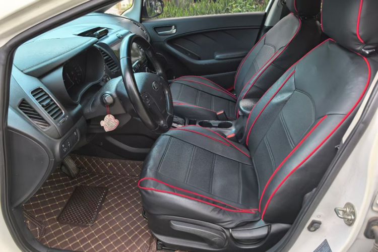 Used Kia K3 2016 1.6L Automatic GLS Interior 1
