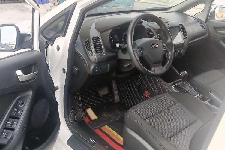 Used Kia K3 2016 1.6L Automatic GL Interior 2