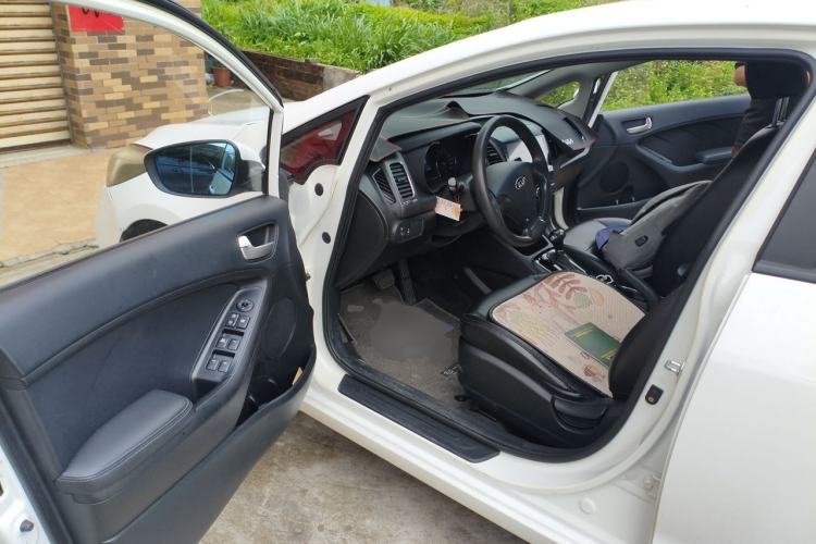 Used Kia K3 2016 1.6L Automatic GL Interior 3