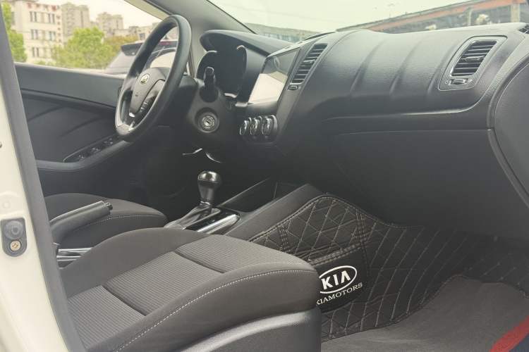 Used Kia K3 2016 1.6L Automatic GL Interior 3