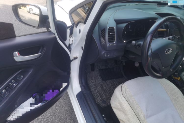 Used Kia K3 2016 1.6L Automatic GL Interior 3