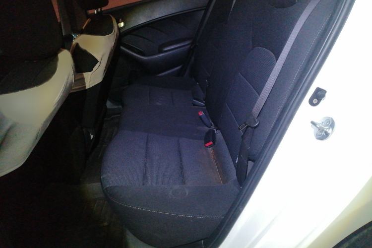 Used Kia K3 2016 1.6L Manual GL Interior 4