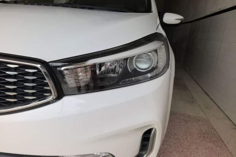 Used Kia K3 2016 1.6L Automatic GLS Left Front Headlight
