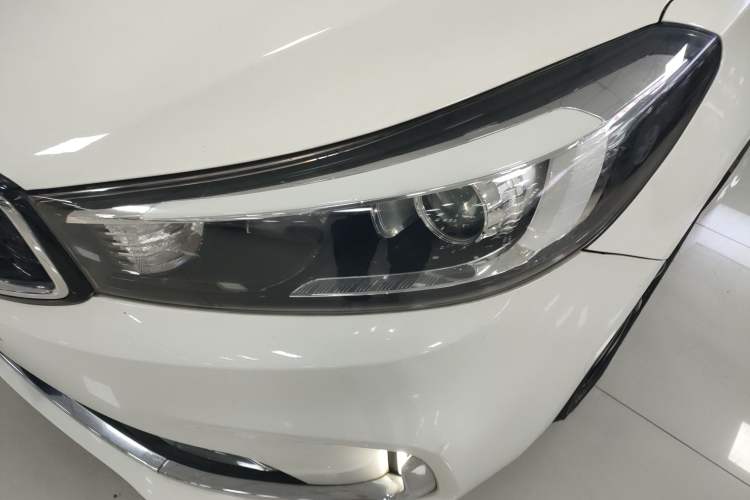 Used Kia K3 2016 1.6L Automatic GL Left Front Headlight