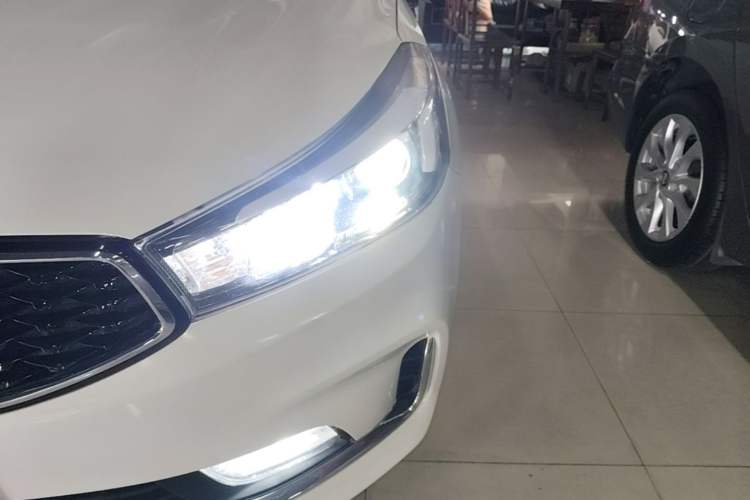 Used Kia K3 2016 1.6L Automatic GL Left Front Headlight