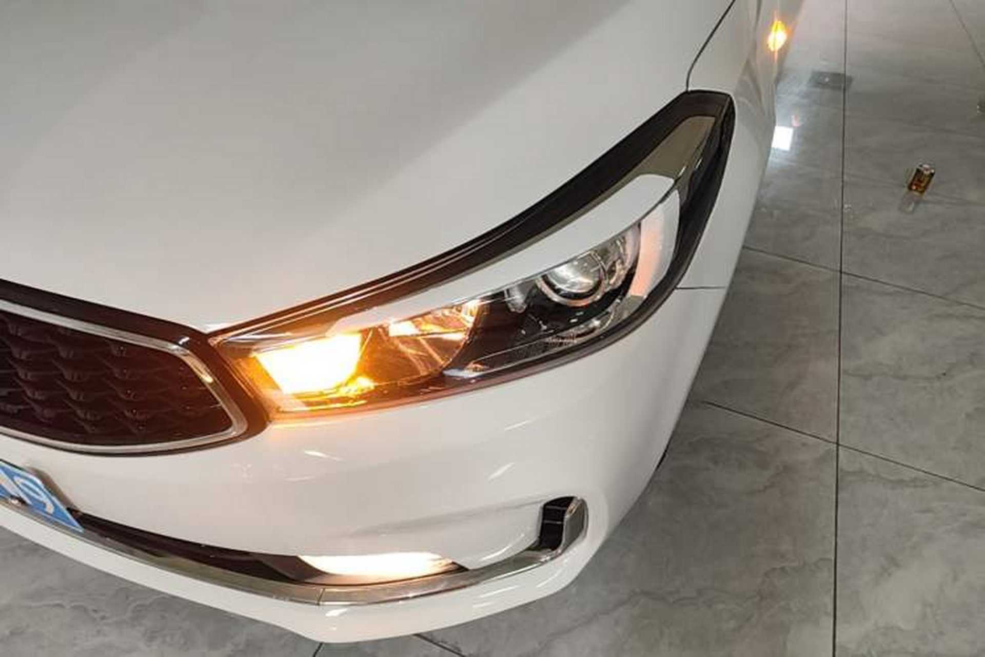 Used Kia K3 2016 1.6L Automatic with Sunroof Left Front Headlight