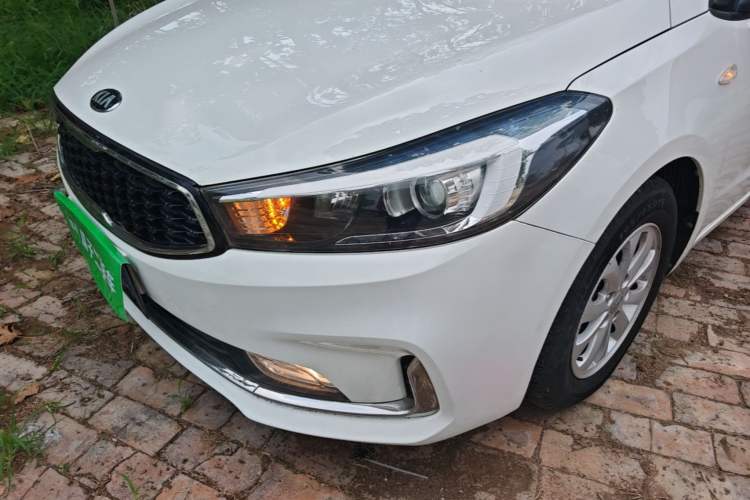Used Kia K3 2016 1.6L Manual GL Left Front Headlight