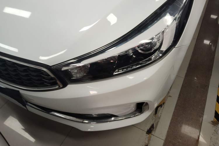 Used Kia K3 2016 1.6L Automatic with Sunroof Left Front Headlight