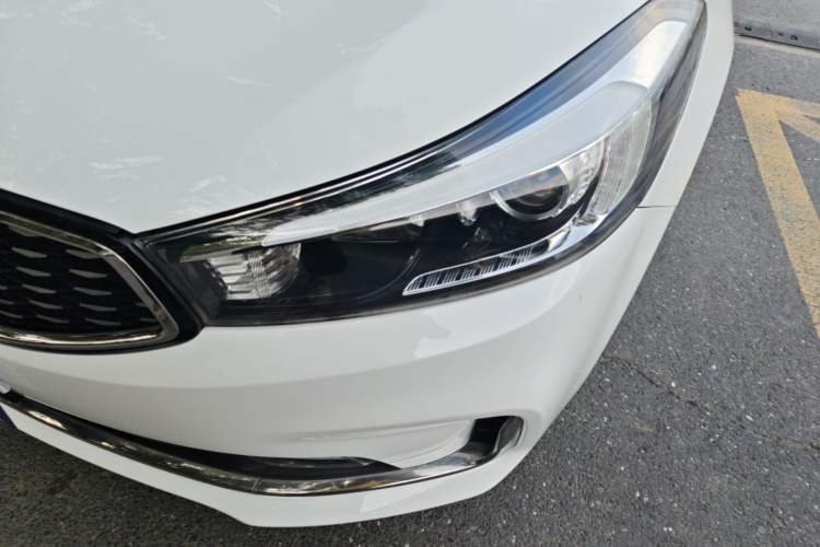 Used Kia K3 2016 1.6L Automatic GLS Left Front Headlight