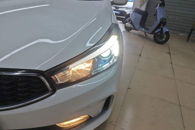 Used Kia K3 2016 1.6L Automatic GL Left Front Headlight