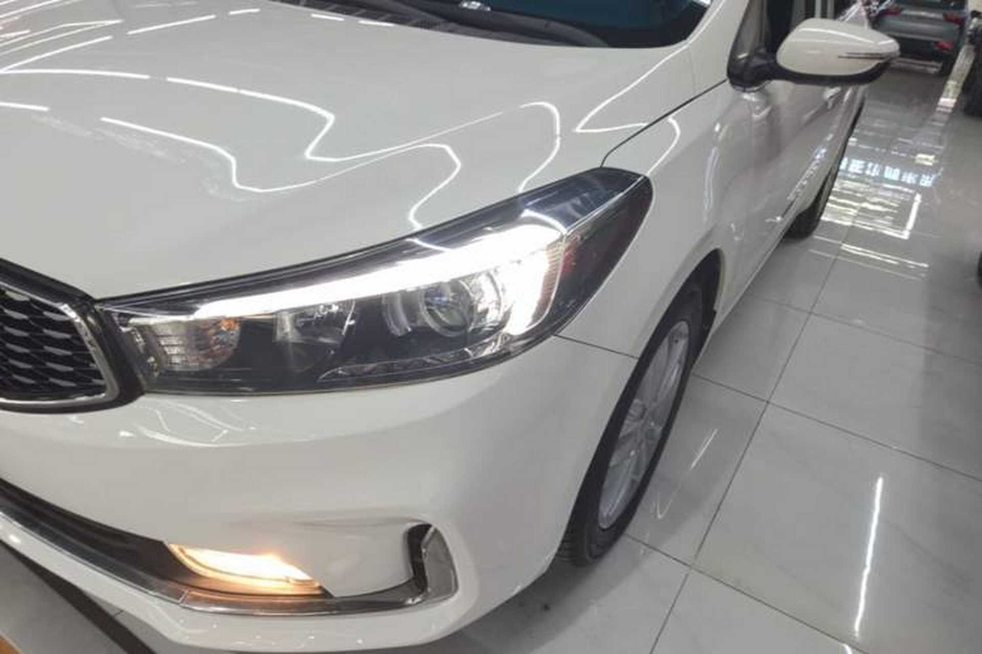 Used Kia K3 2016 1.6L Automatic GLS Left Front Headlight