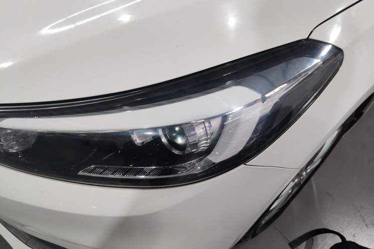 Used Kia K3 2016 1.6L Automatic GL Left Front Headlight