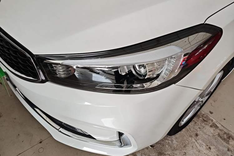 Used Kia K3 2016 1.6L Manual GLS Left Front Headlight