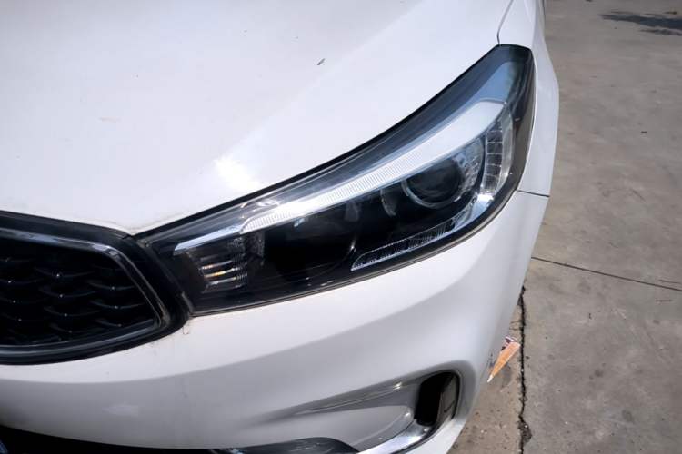 Used Kia K3 2016 1.6L Manual GLS Left Front Headlight