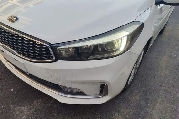 Used Kia K3 2016 1.6L Automatic GLS Left Front Headlight
