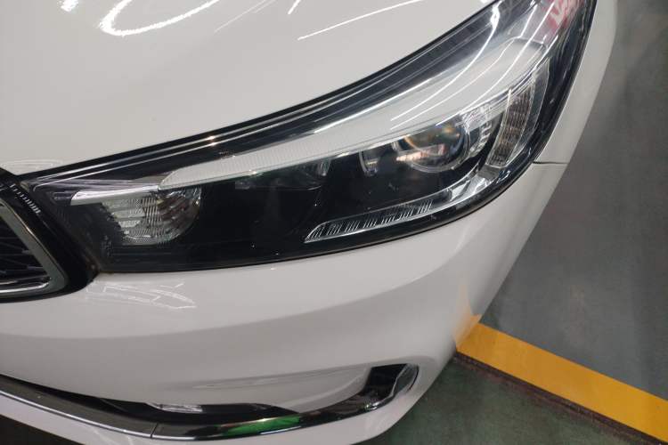 Used Kia K3 2016 1.6L Automatic GLS Left Front Headlight