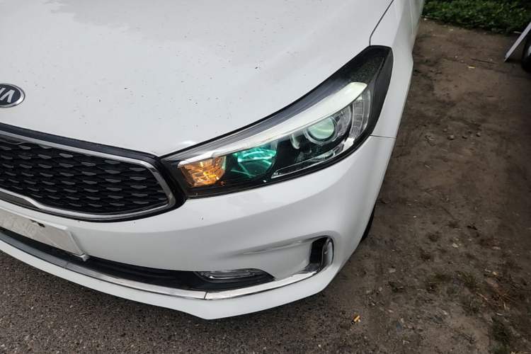 Used Kia K3 2016 1.6L Automatic GLS Left Front Headlight