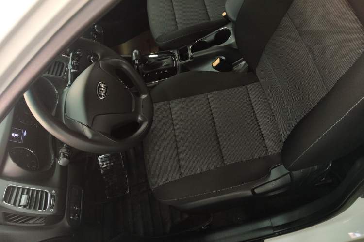 Used Kia K3 2016 1.6L Automatic with Sunroof Left Front Seat