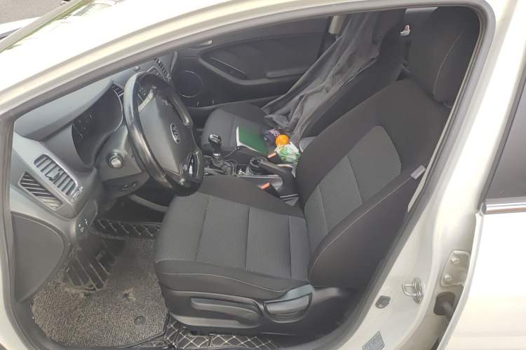 Used Kia K3 2016 1.6L Manual GLS Left Front Seat