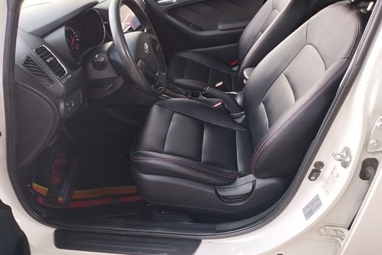 Used Kia K3 2016 1.6L Automatic with Sunroof Left Front Seat