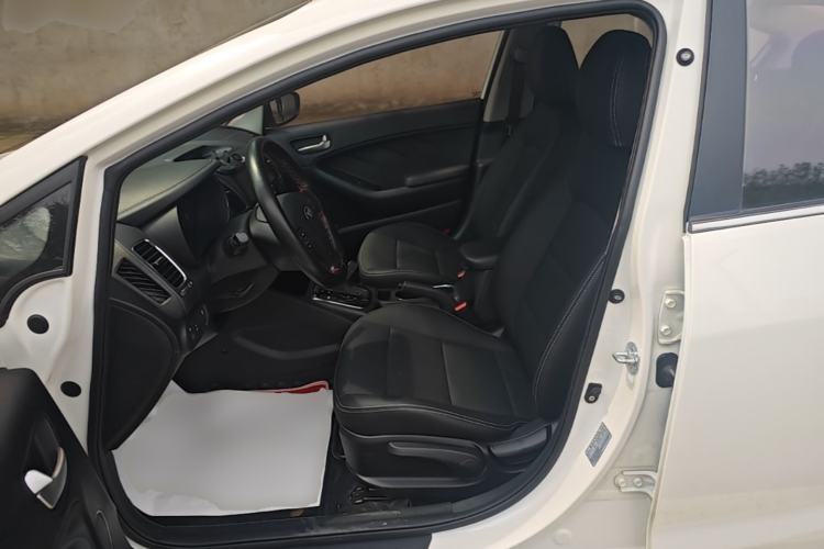 Used Kia K3 2016 1.6L Automatic GLS Left Front Seat