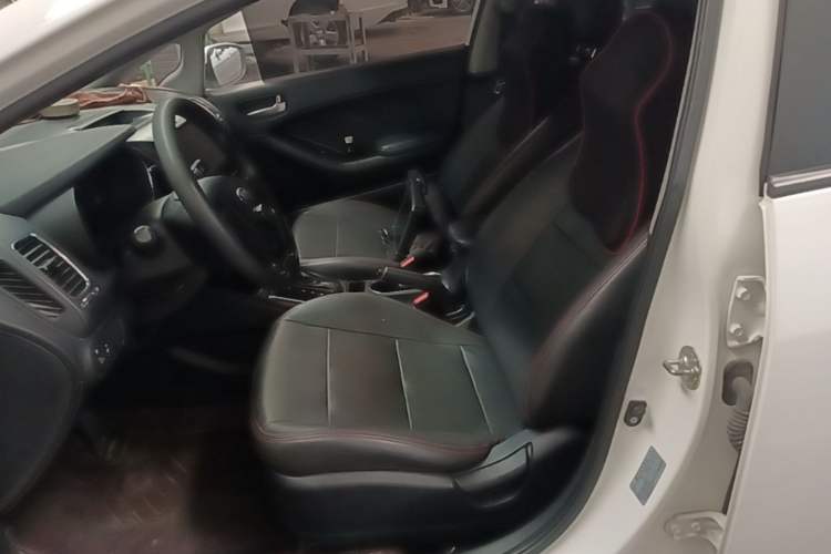 Used Kia K3 2016 1.6L Automatic with Sunroof Left Front Seat